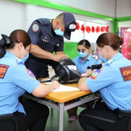 <strong>美容</strong>護(hù)膚類目交多少保證金合適？解析<strong>美容</strong>行業(yè)的投資風(fēng)險(xiǎn)及保證金設(shè)置標(biāo)準(zhǔn)