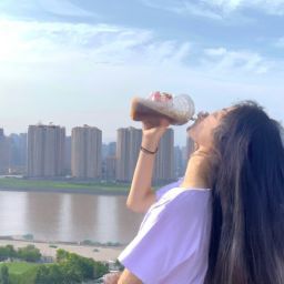 你想學(xué)習(xí)<strong>美容</strong>護(hù)膚嗎？這里是你絕佳的選擇！