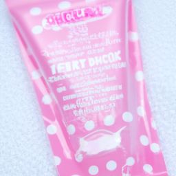 平時做<strong>美容</strong>護膚有用嗎？女生別錯過這重要步驟！